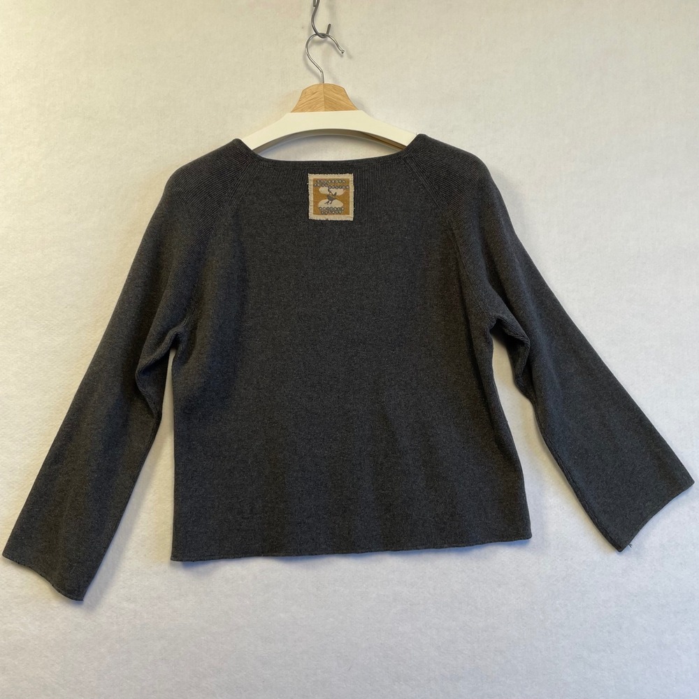 Stubborn Twig Design Whidbey‎ Island Embroidered Floral Knit Sweater Gray Womens - Picture 3 of 7